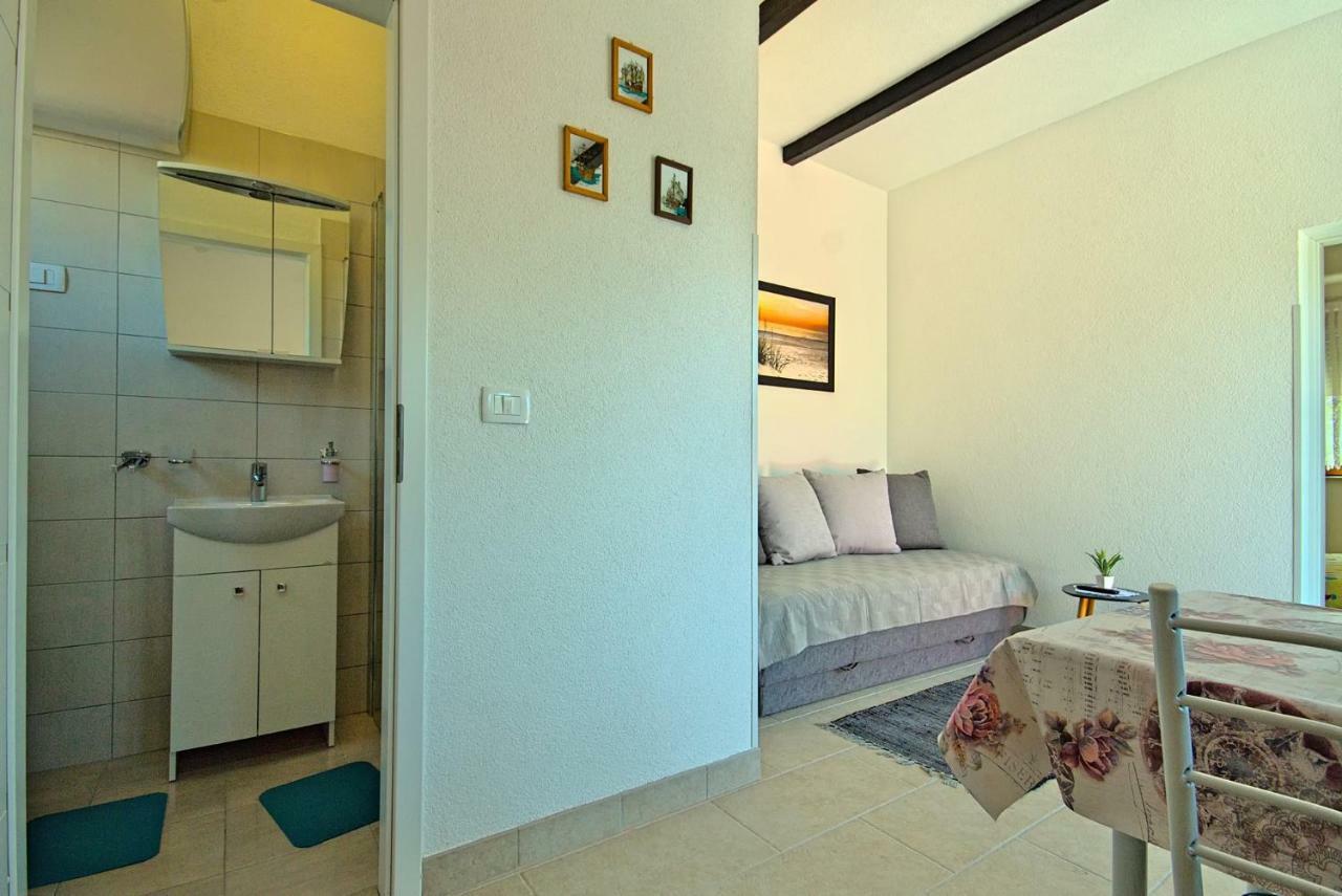 Apartamento App Klabot *** Umag Exterior foto