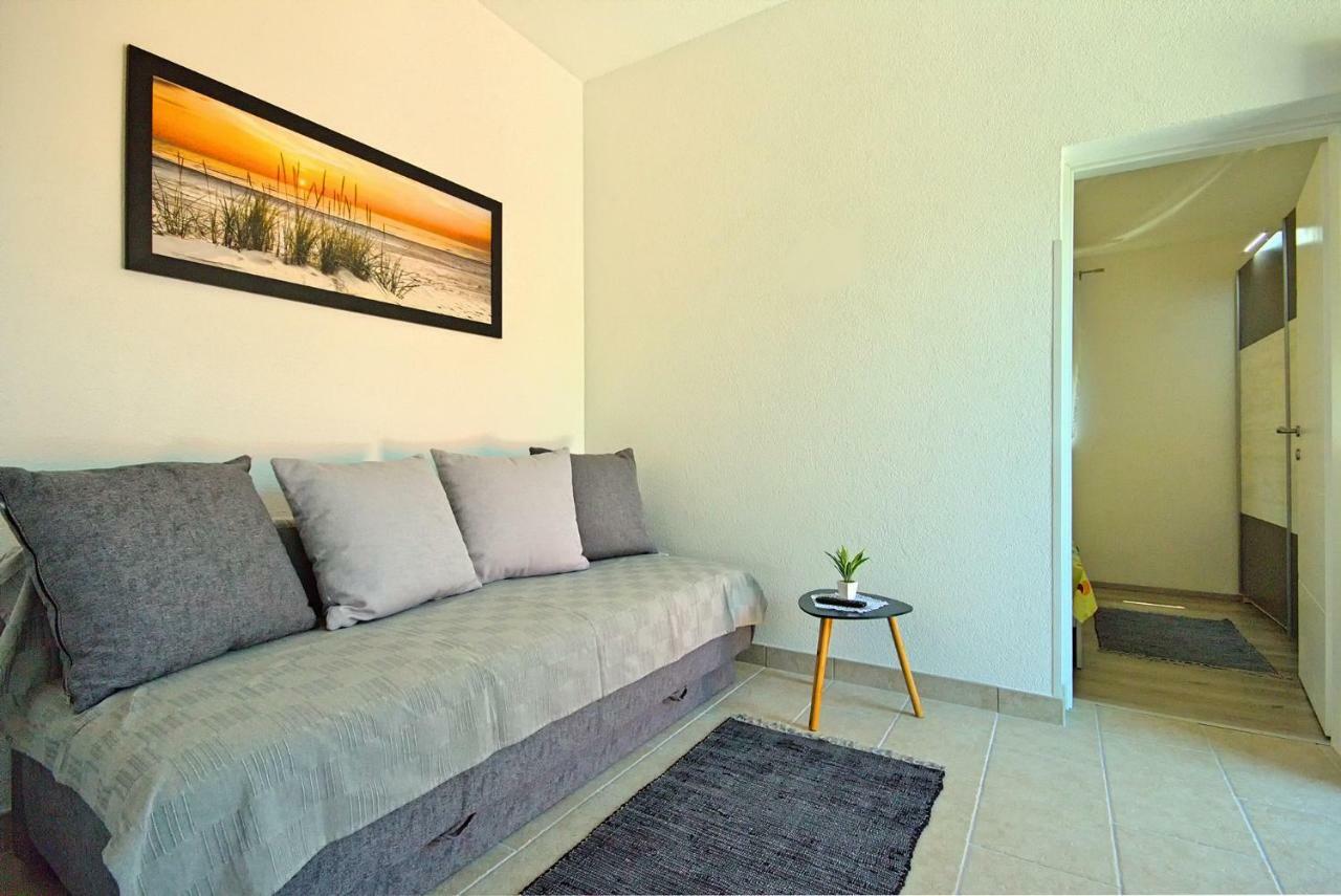 Apartamento App Klabot *** Umag Exterior foto
