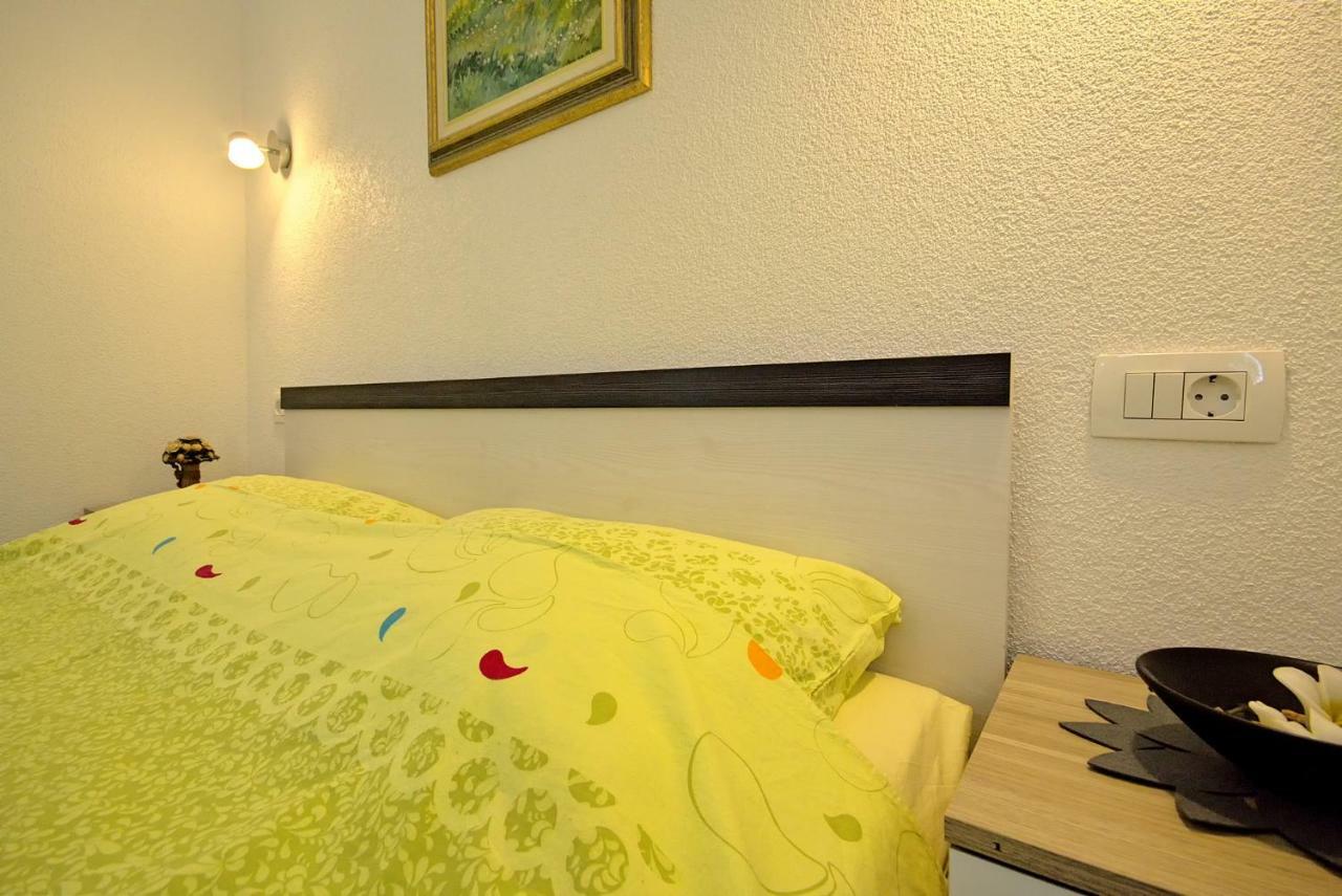 Apartamento App Klabot *** Umag Exterior foto
